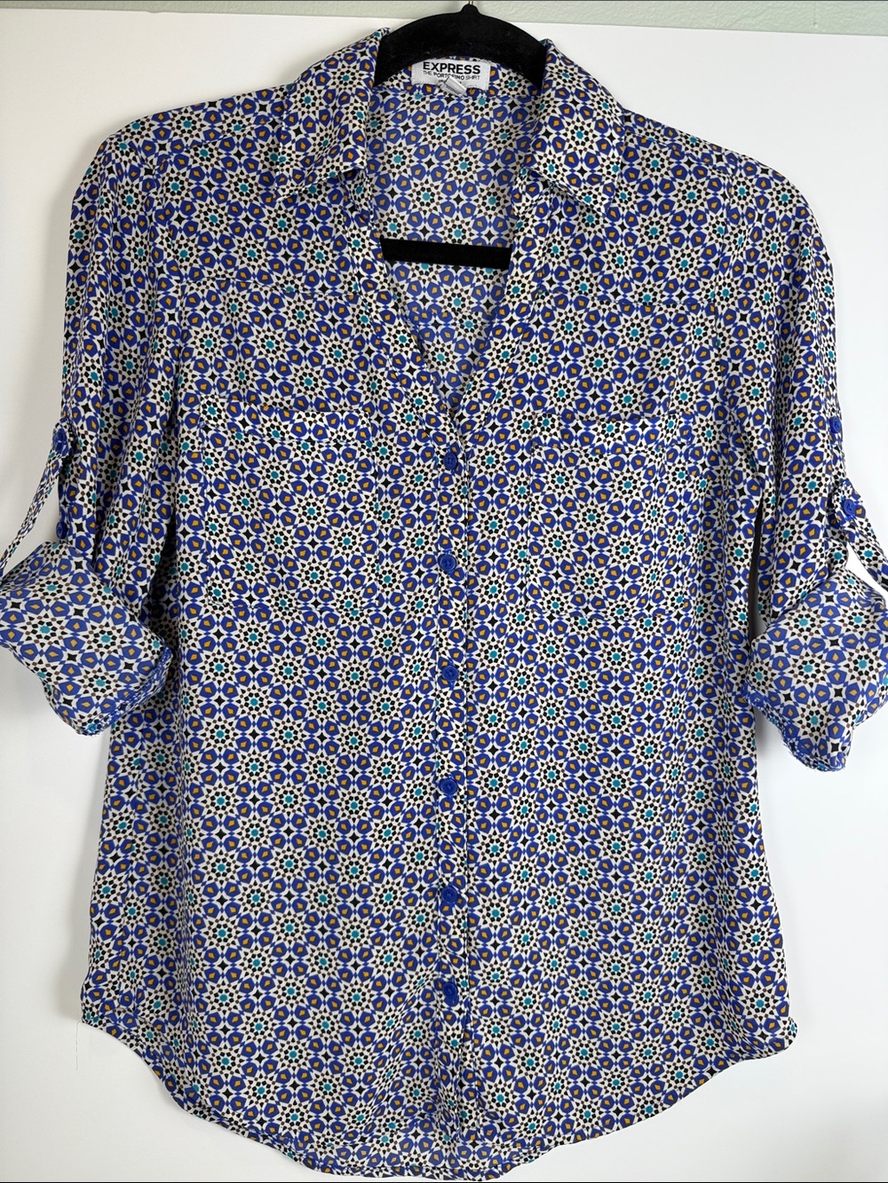 Express The Portofino Shirt XS Blue Geometric Mosaic Print Button Up Blouse EUC